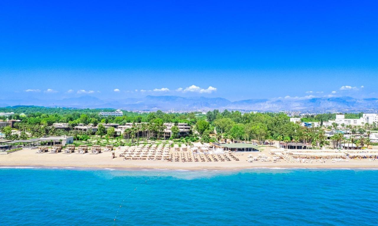 Berry Blue Hotels Side Esterno foto